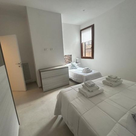 Carradori 2 Apartment-Historic Center-Autodromo Имола Екстериор снимка